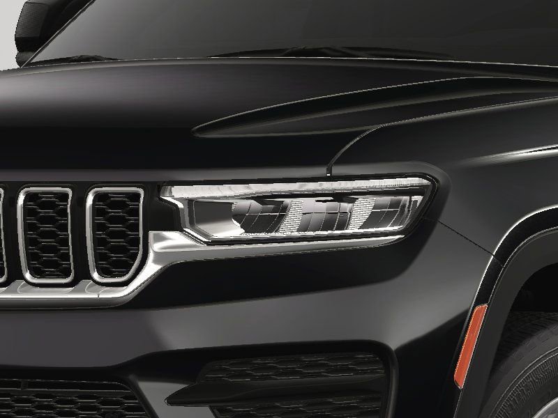 New 2025 Jeep Grand Cherokee Laredo X w/ Luxury Tech Group I image 13