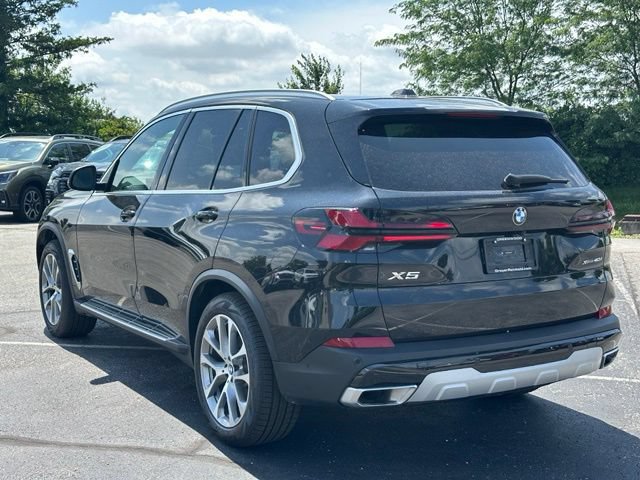 Used 2026 BMW X5 xDrive40i AWD/4WD image 5