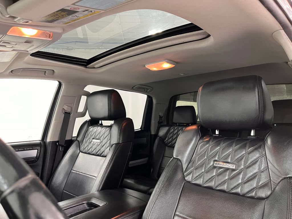 Used 2018 Toyota Tundra Platinum AWD/4WD image 3