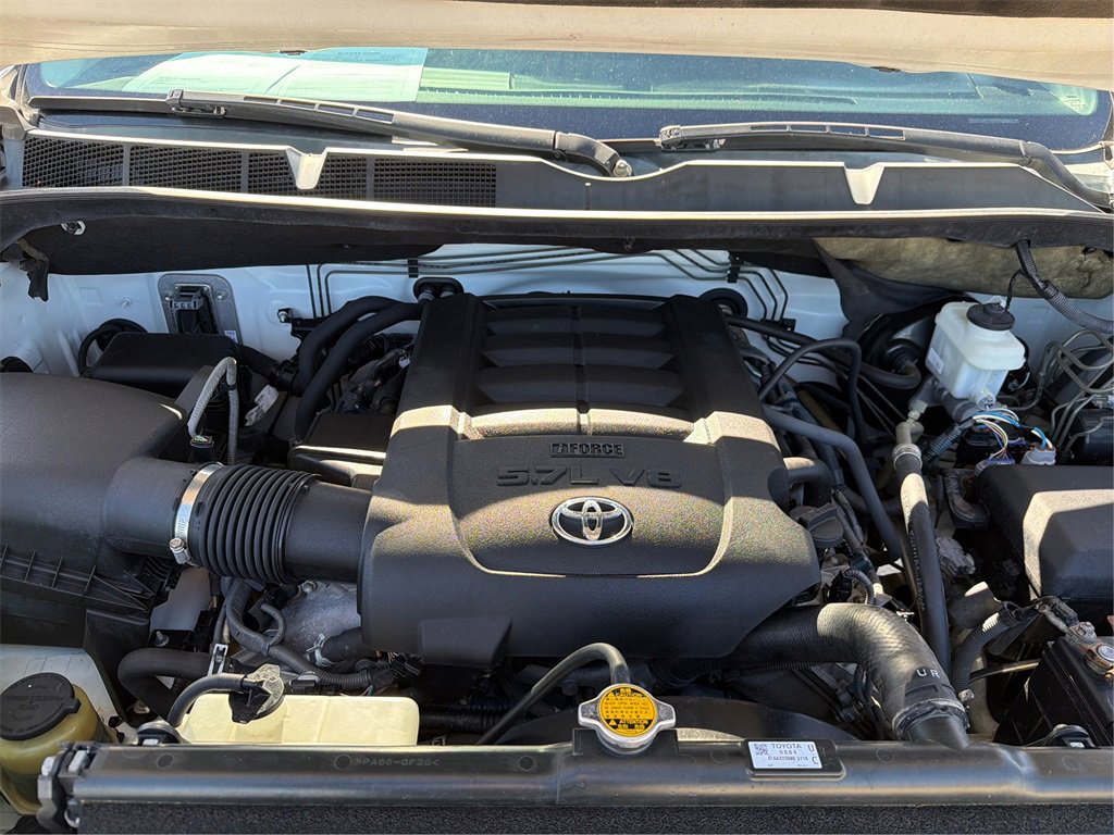 Used 2017 Toyota Tundra SR5 w/ SR5 Upgrade Package image 12