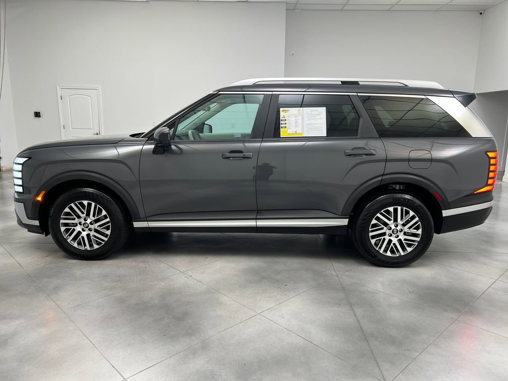 Used 2026 Hyundai Palisade SEL FWD image 4