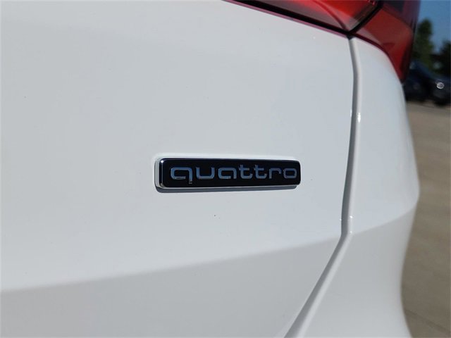 New 2025 Audi Q3 2.0T Premium image 11