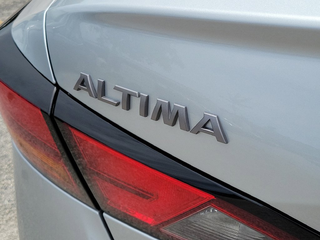 New 2026 Nissan Altima 2.5 SV FWD image 11
