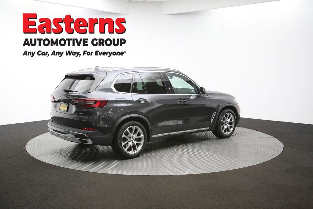 Used 2022 BMW X5 xDrive40i w/ Premium Package image 47