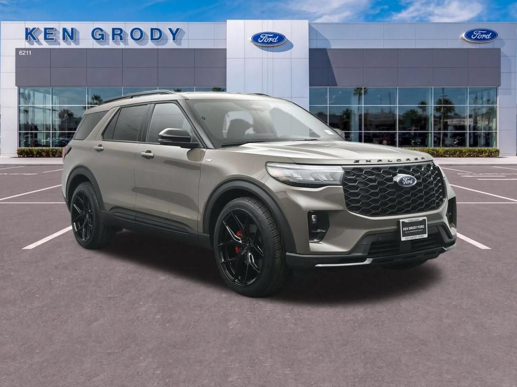 New 2026 Ford Explorer ST-Line w/ ST-Line Street Pack RWD image 1