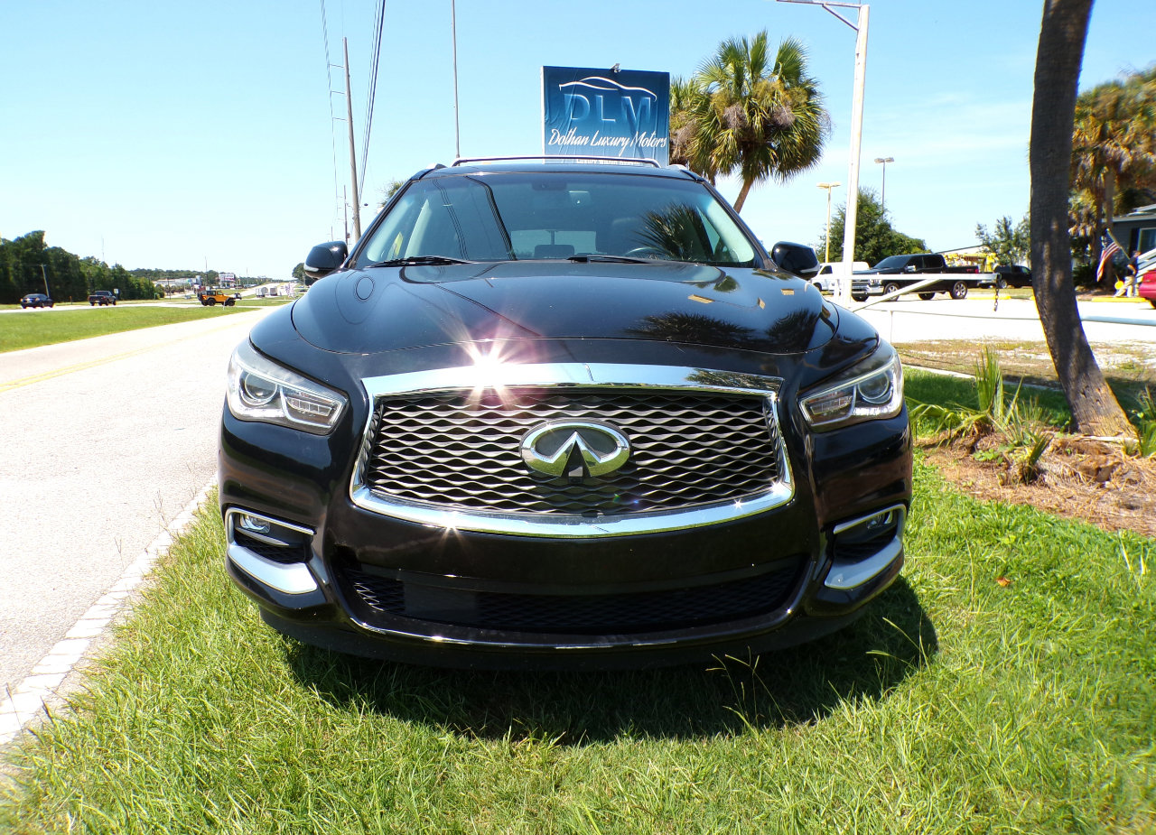 Used 2016 INFINITI QX60 AWD w/ Premium Plus Package image 3