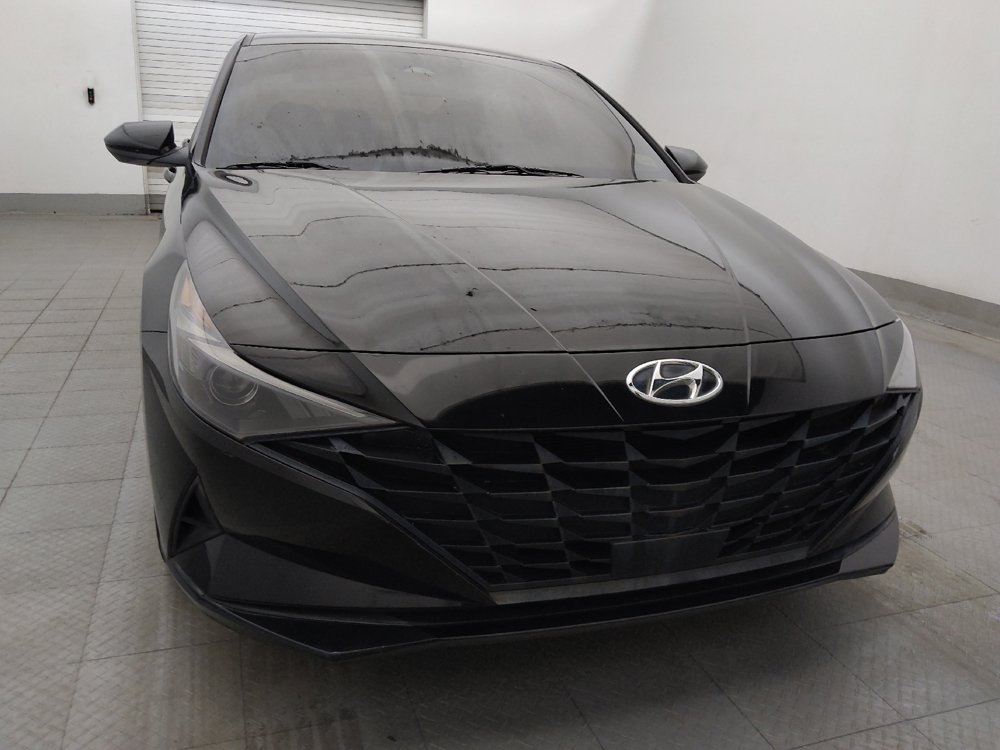 Used 2022 Hyundai Elantra SEL w/ Convenience Package FWD image 14