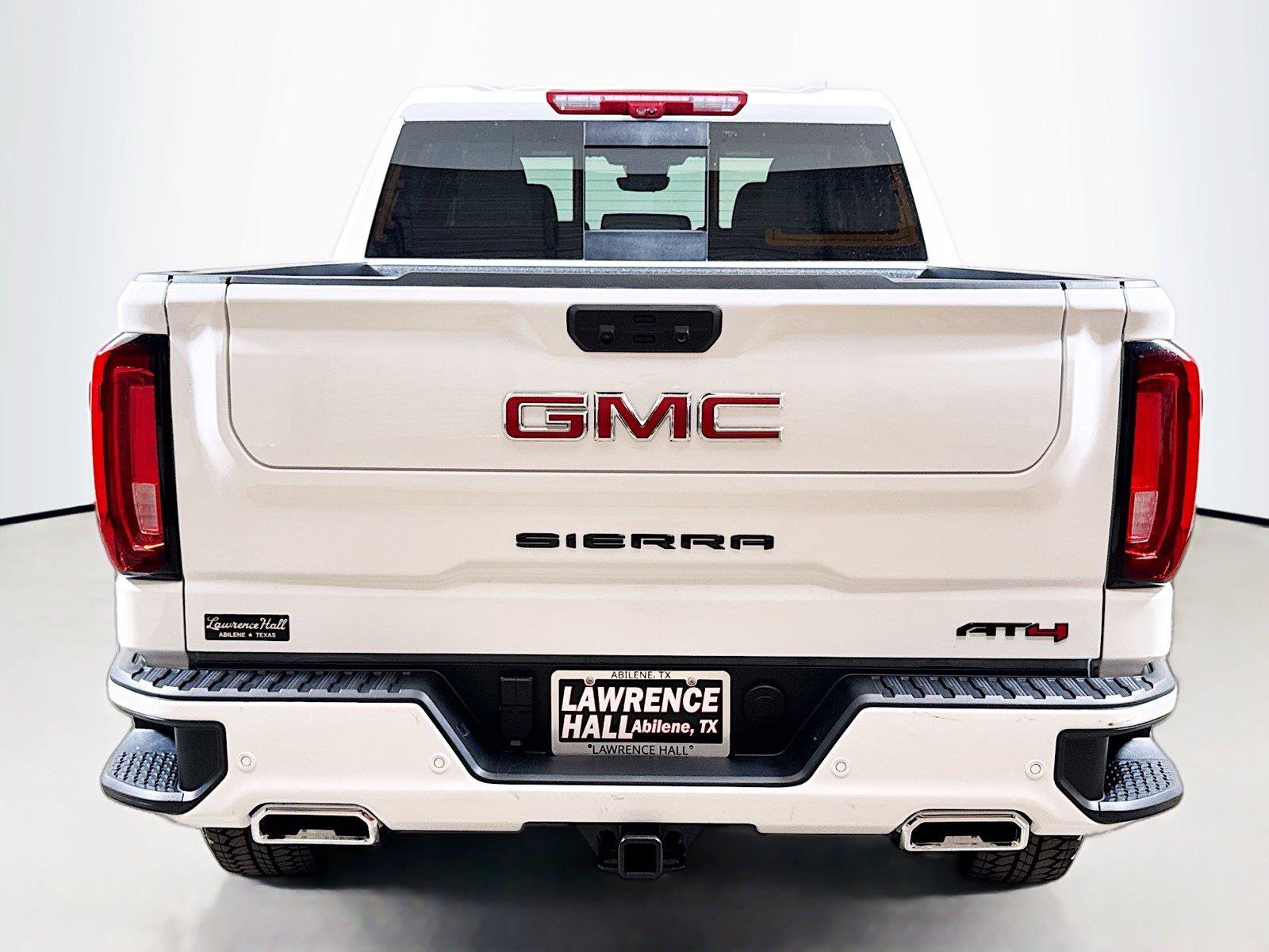 New 2026 GMC Sierra 1500 AT4 w/ AT4 Premium Package AWD/4WD image 4