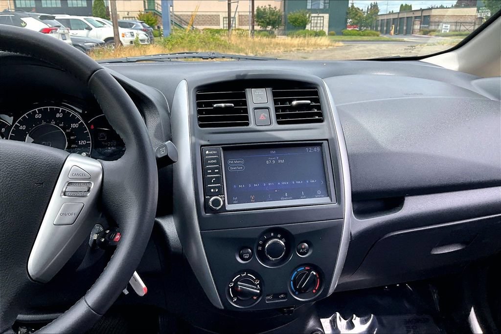 Used 2019 Nissan Versa Note SV FWD image 7