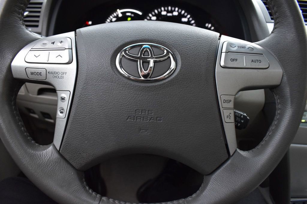 Used 2009 Toyota Camry Hybrid image 29