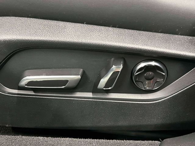 Used 2025 Acura TLX w/ Technology Package FWD image 17