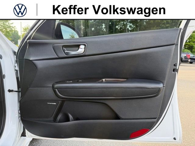 Used 2019 Kia Optima EX w/ EX Premium Package FWD image 29