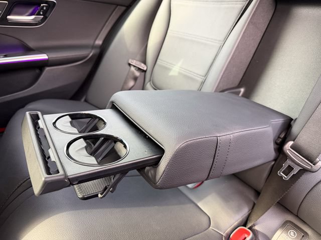 Used 2024 Mercedes-Benz C 300 Sedan image 18