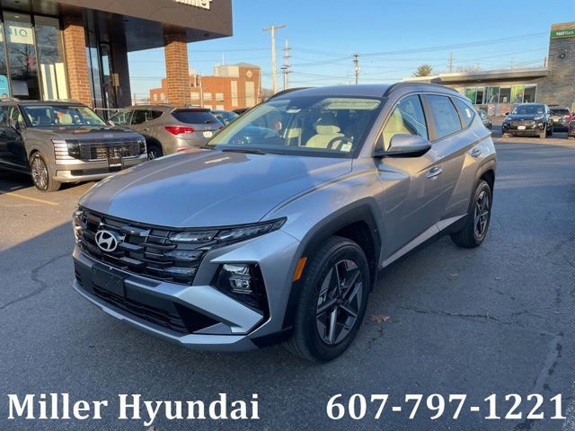 New 2026 Hyundai Tucson SEL image 1