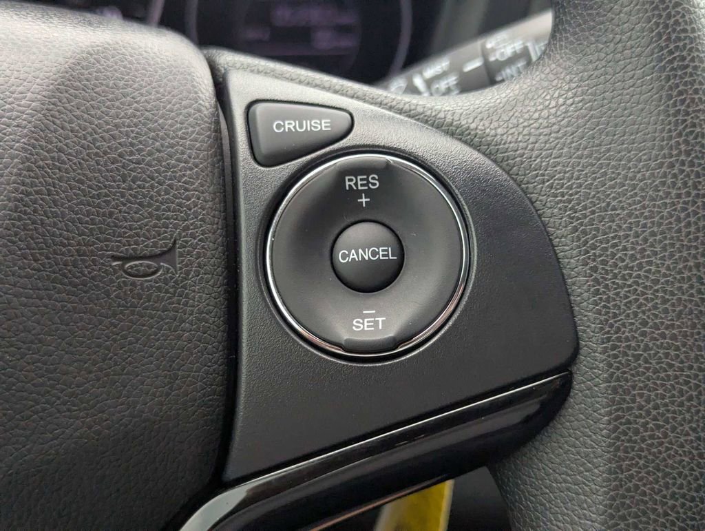 Used 2021 Honda HR-V LX image 26