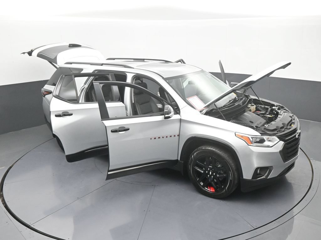 Used 2021 Chevrolet Traverse Premier w/ Redline Edition FWD image 84