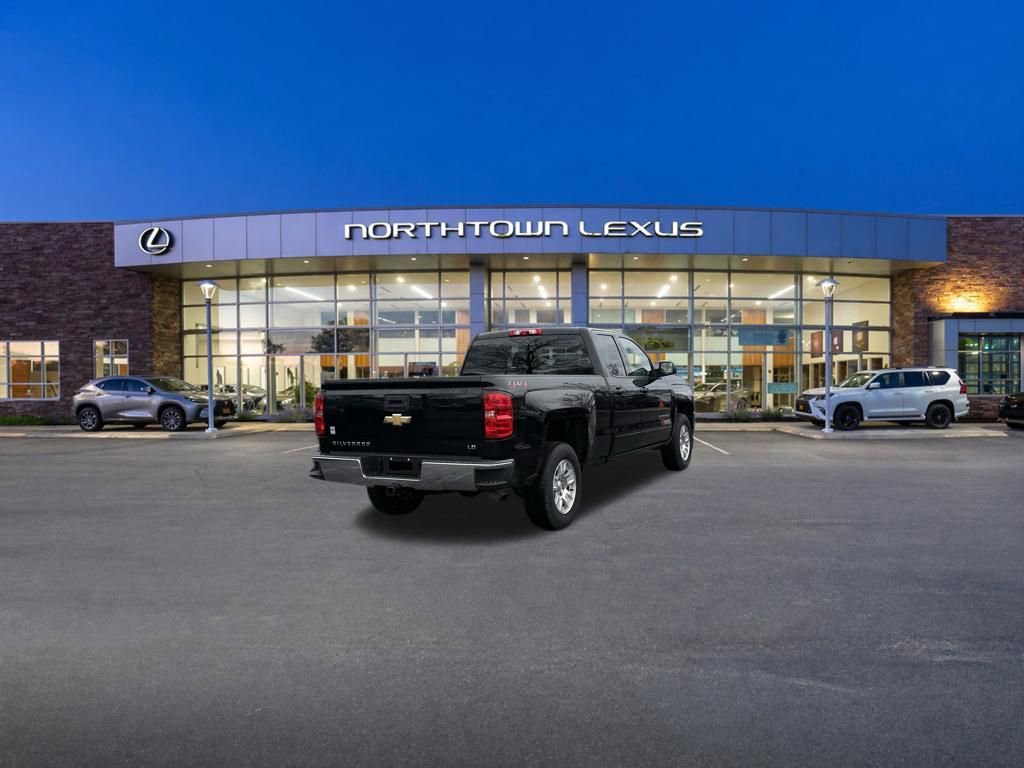 Used 2019 Chevrolet Silverado 1500 LT AWD/4WD image 22