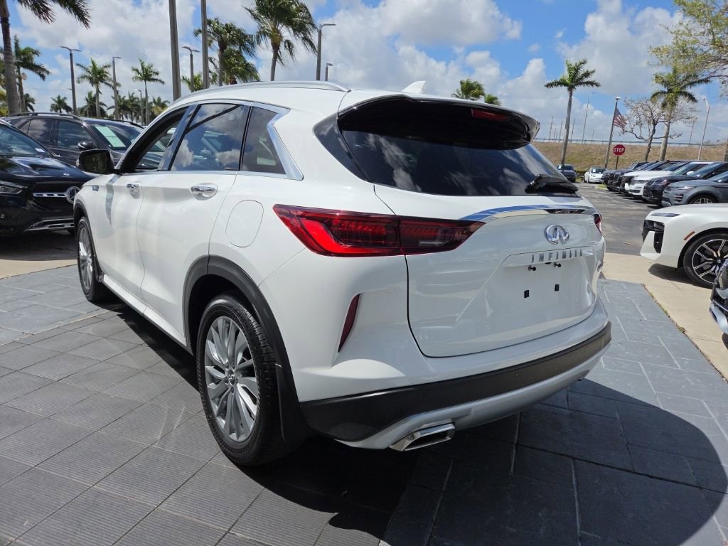 Used 2023 INFINITI QX50 Luxe image 10