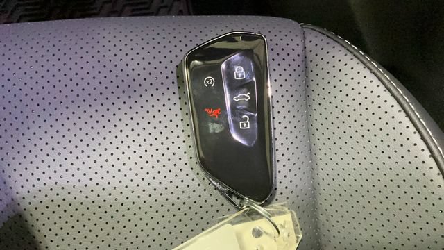 New 2026 Volkswagen Tiguan SE AWD/4WD image 29