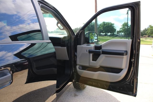 Used 2018 Ford F150 XL w/ Equipment Group 101A Mid RWD image 34