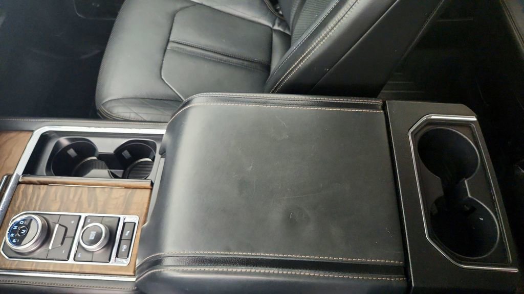 Used 2019 Ford Expedition Platinum AWD/4WD image 21