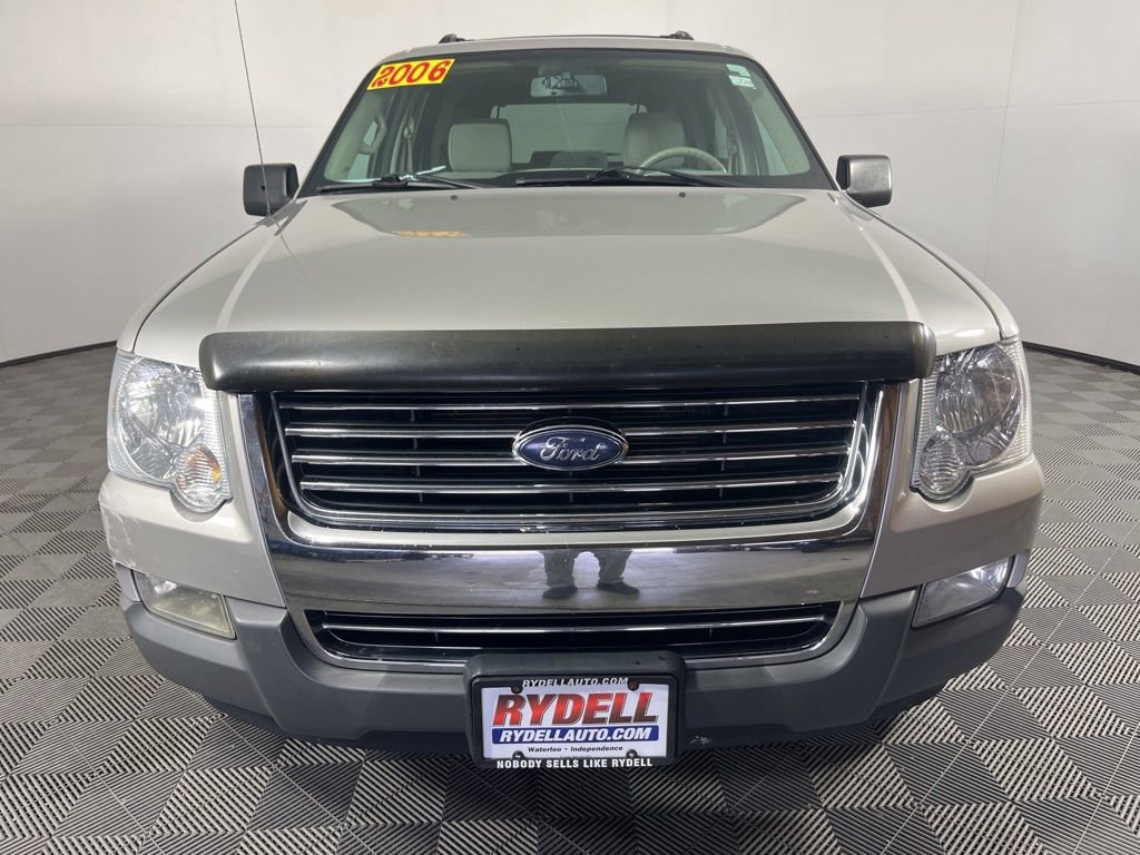 Used 2006 Ford Explorer XLT AWD/4WD image 11