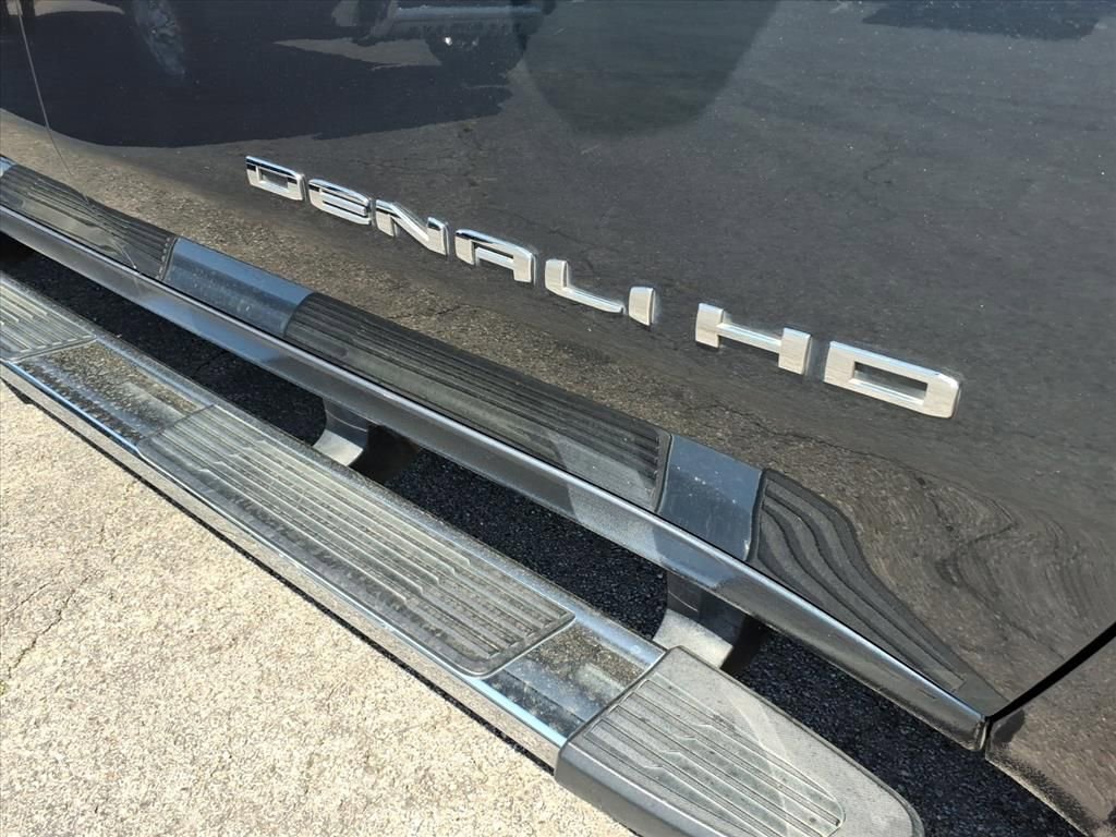 Used 2020 GMC Sierra 2500 Denali w/ Denali Ultimate Package AWD/4WD image 11