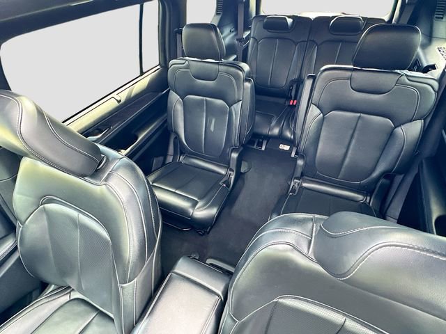 Used 2024 Jeep Grand Cherokee L Limited w/ Luxury Tech Group II image 22