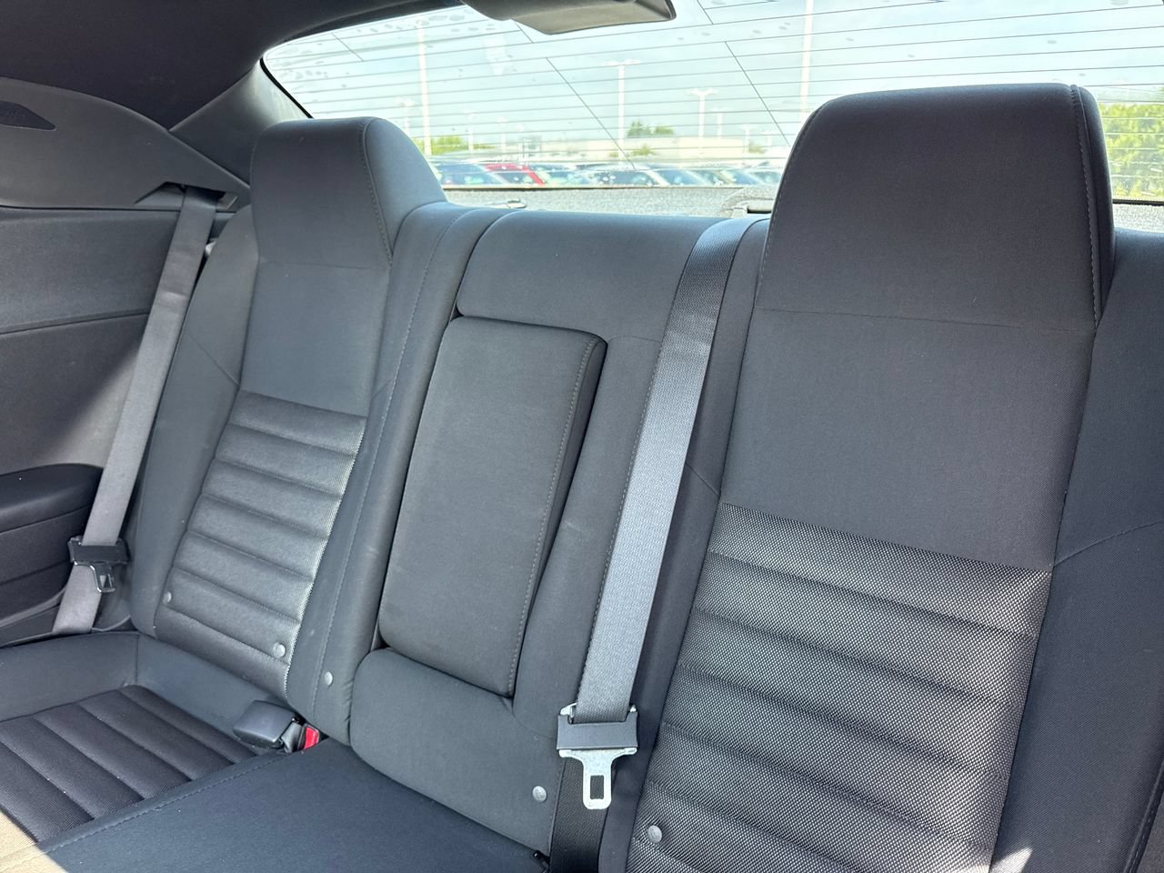 Used 2010 Dodge Challenger R/T RWD image 13