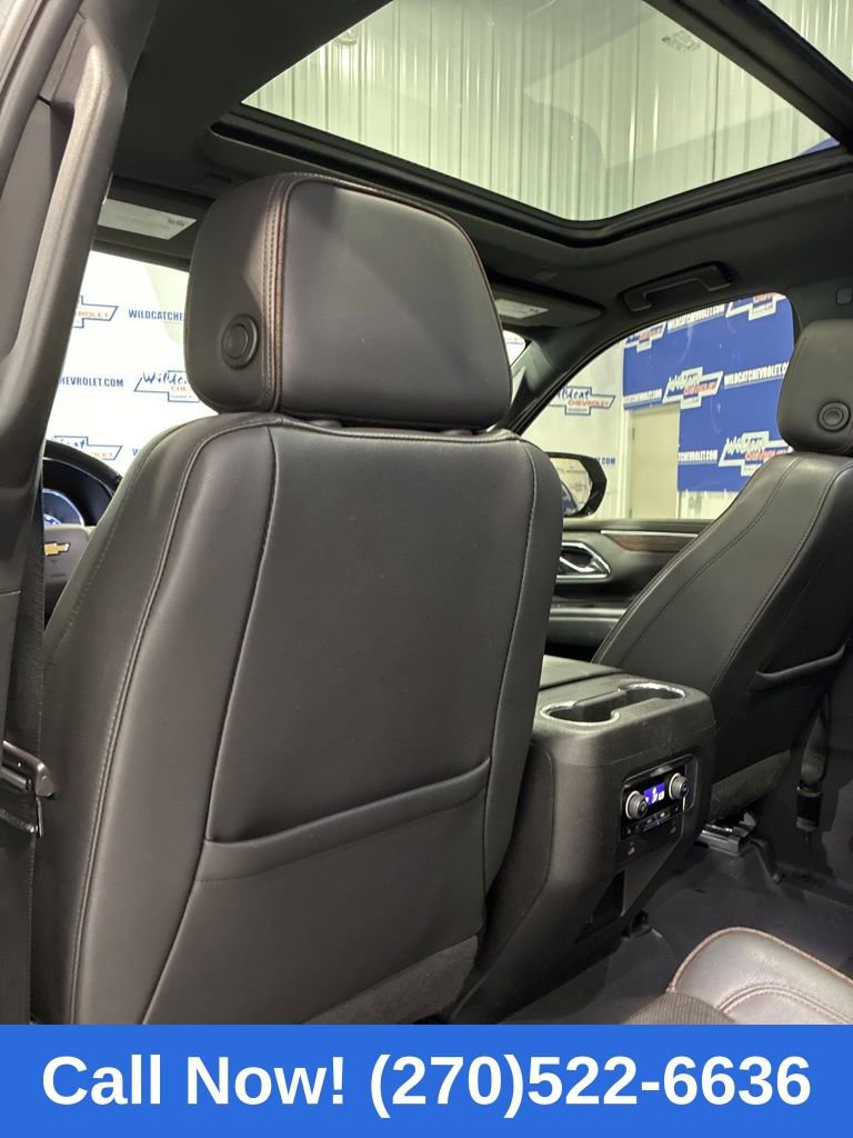 Used 2022 Chevrolet Suburban High Country image 37