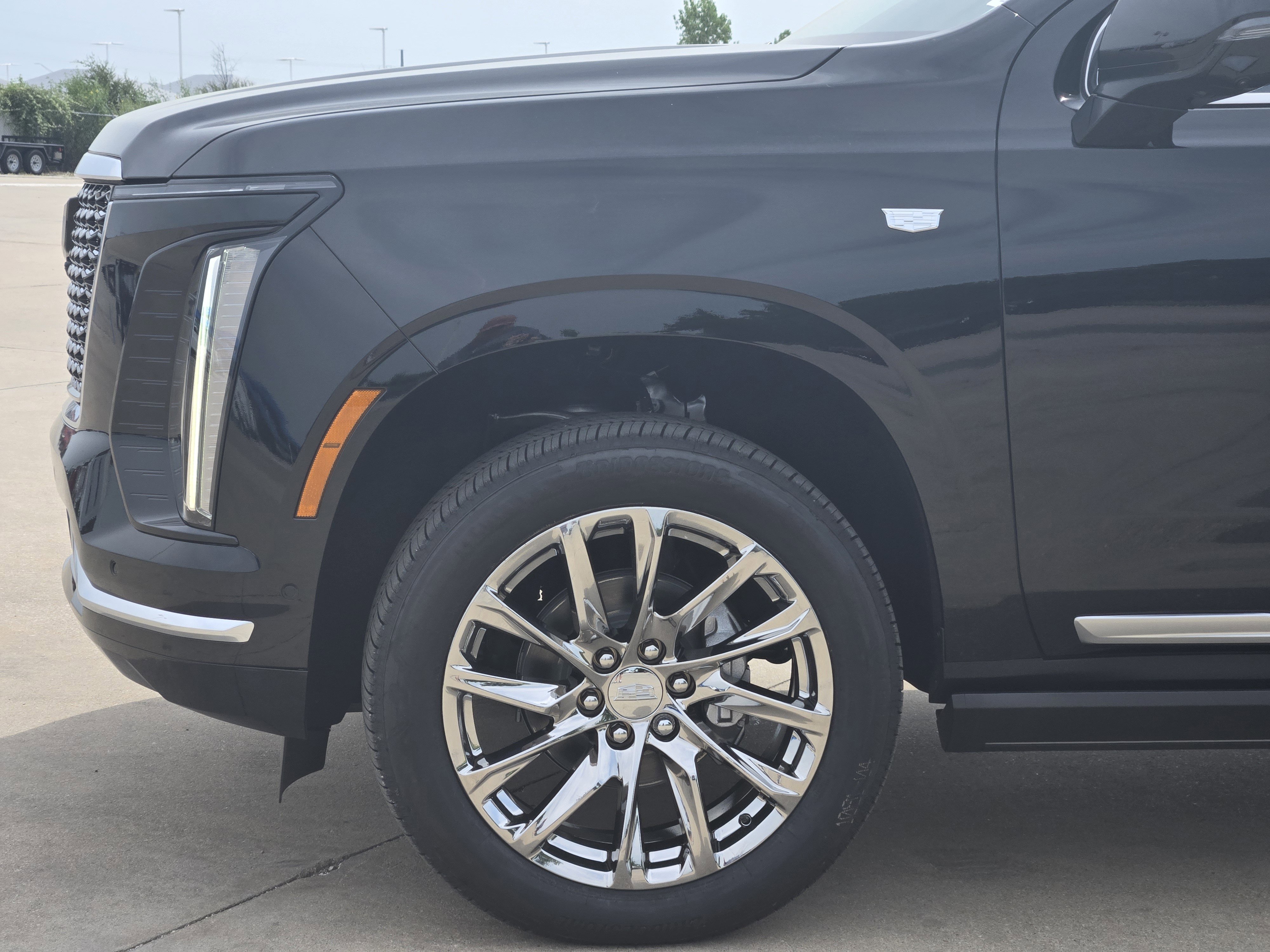 New 2025 Cadillac Escalade Premium Luxury w/ Touring Package image 5