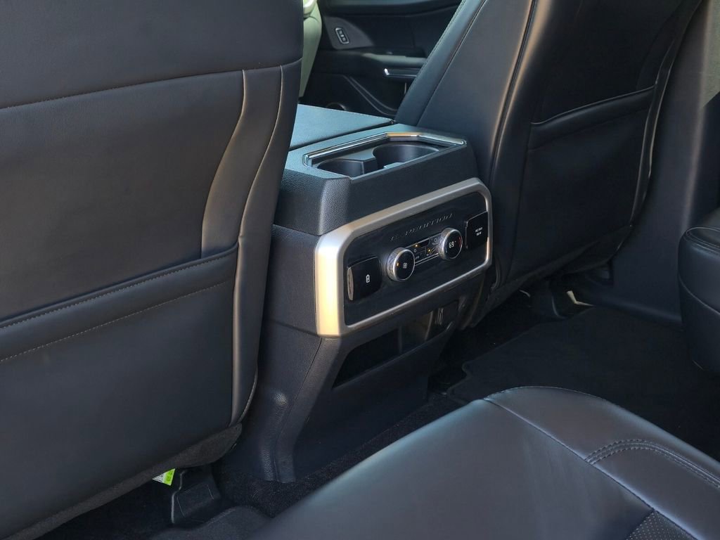 Used 2022 Ford Expedition XLT RWD image 29