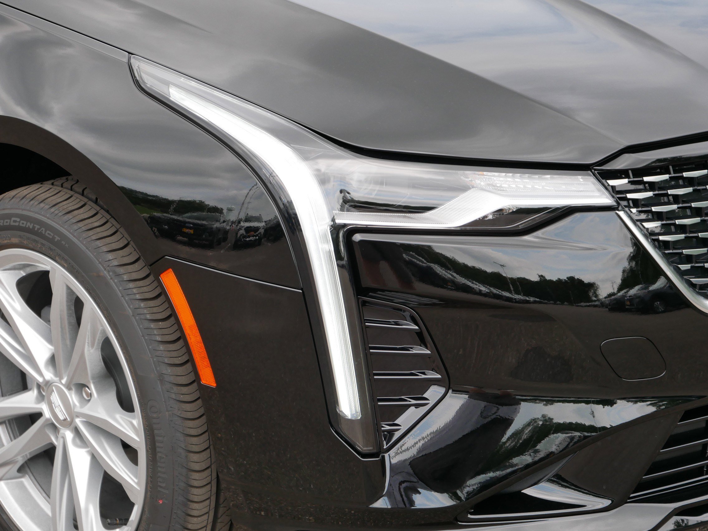 New 2026 Cadillac CT4 Luxury image 14