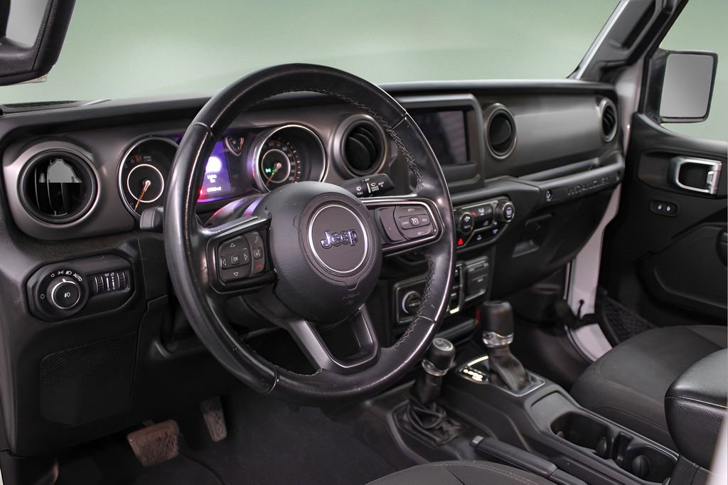 Used 2022 Jeep Wrangler Unlimited Sport AWD/4WD image 14