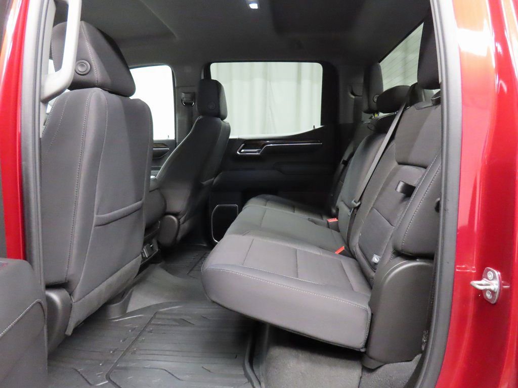 Used 2024 GMC Sierra 1500 Elevation w/ LPO, Elevation Black Package AWD/4WD image 10