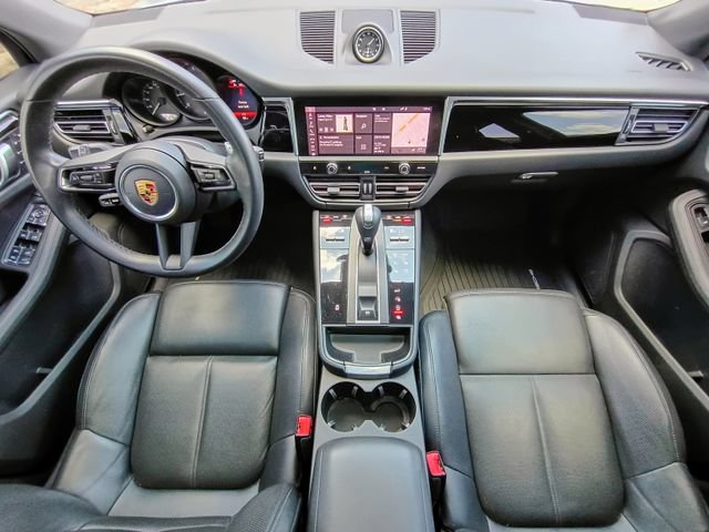 Used 2022 Porsche Macan AWD/4WD image 44