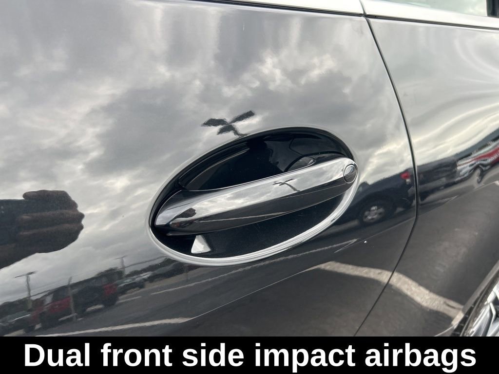 Used 2025 BMW 430i Convertible w/ Premium Package image 22