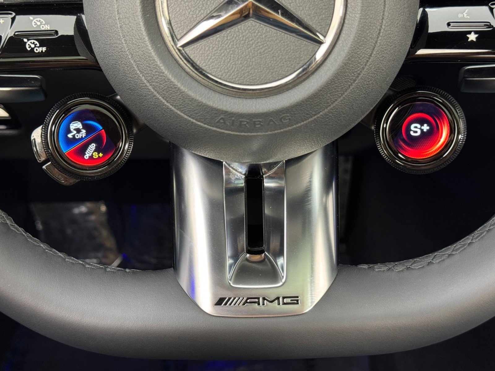 Used 2025 Mercedes-Benz C 36 AMG S image 24