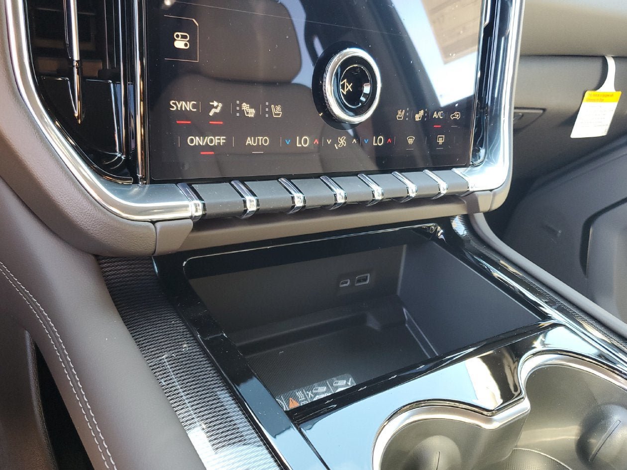 New 2027 GMC Yukon XL Elevation w/ Elevation Preferred Package RWD image 23