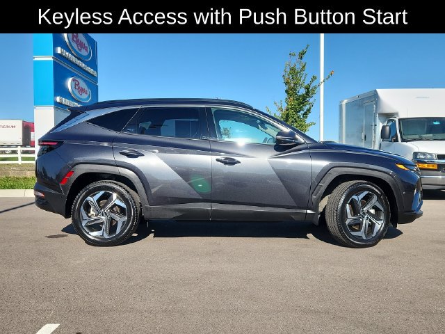 Used 2023 Hyundai Tucson Limited w/ Cargo Package AWD/4WD image 13