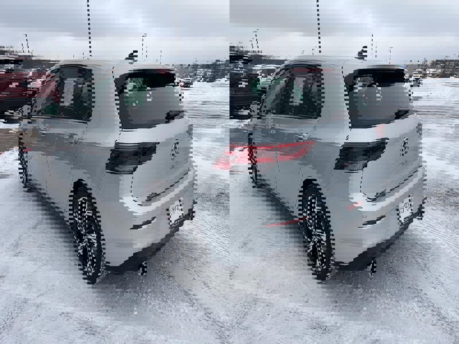 Used 2024 Volkswagen GTI SE image 22