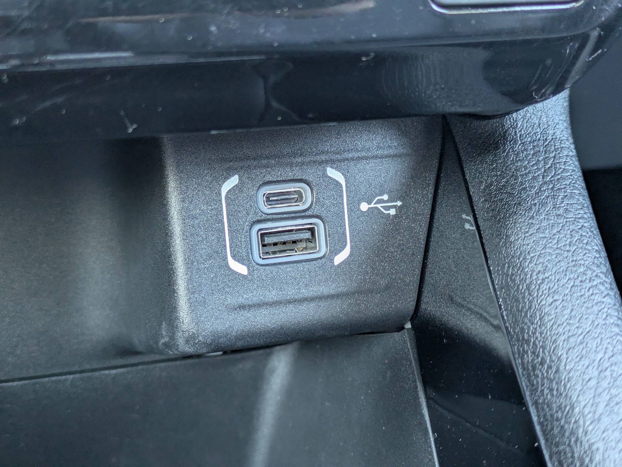 Used 2022 Jeep Compass Limited image 28