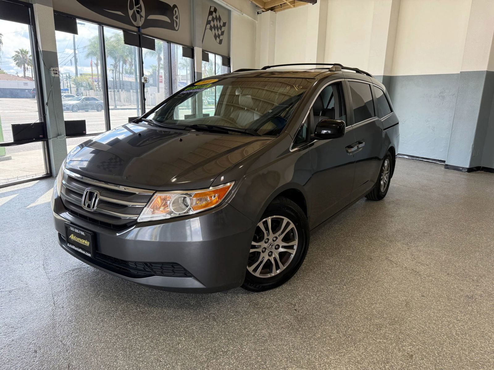Used 2011 Honda Odyssey EX-L image 3