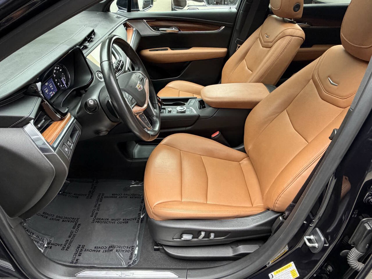 Used 2021 Cadillac XT5 Premium Luxury AWD/4WD image 15