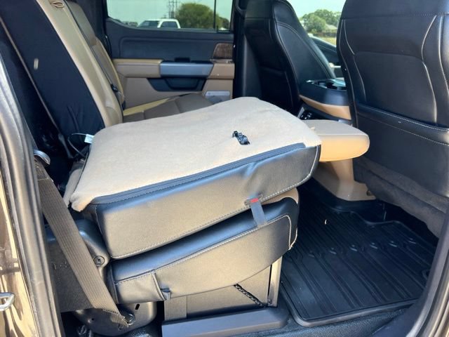 Used 2024 Ford F350 Lariat w/ Chrome Package AWD/4WD image 32