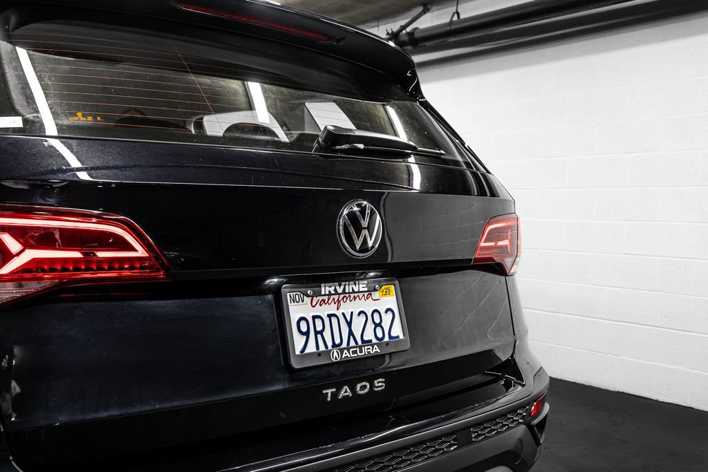 Used 2024 Volkswagen Taos S image 15