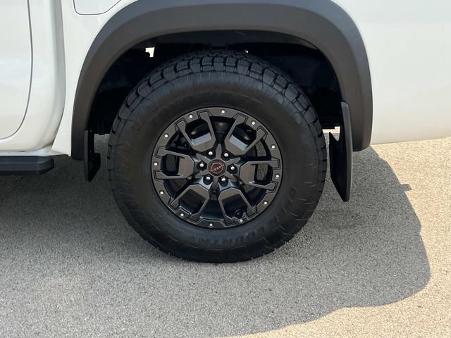 Used 2022 Nissan Frontier Pro-X w/ Pro-X Premium Package RWD image 12