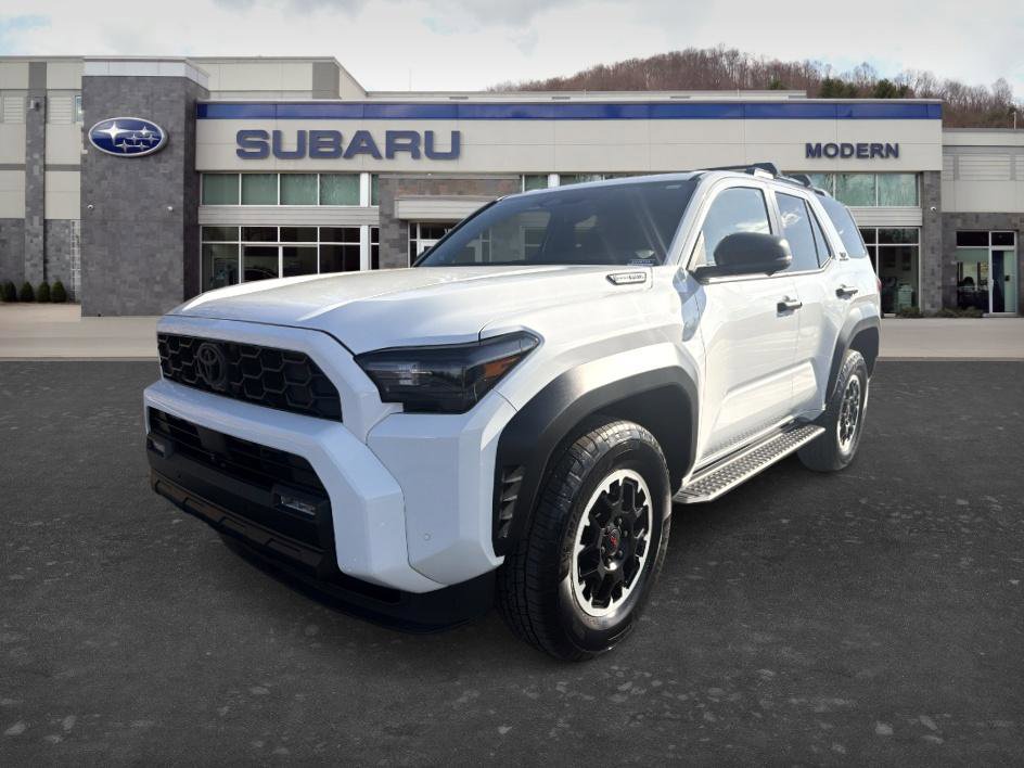 Used 2025 Toyota 4Runner TRD Off-Road Premium image 1