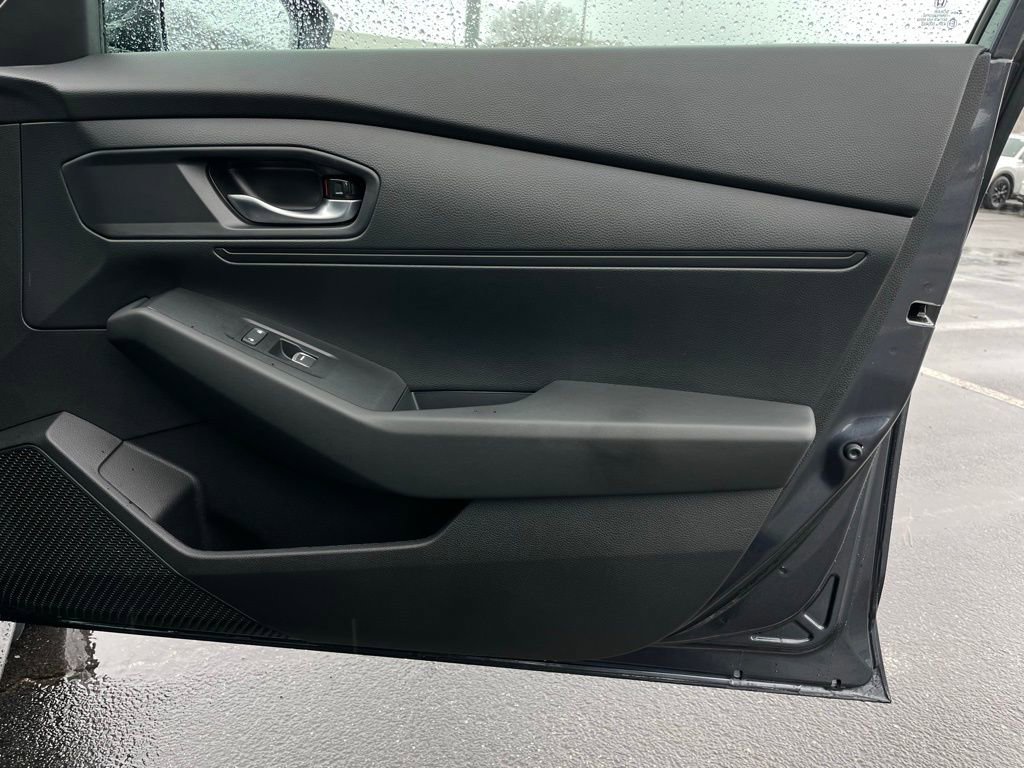 Certified 2025 Honda Accord LX image 28