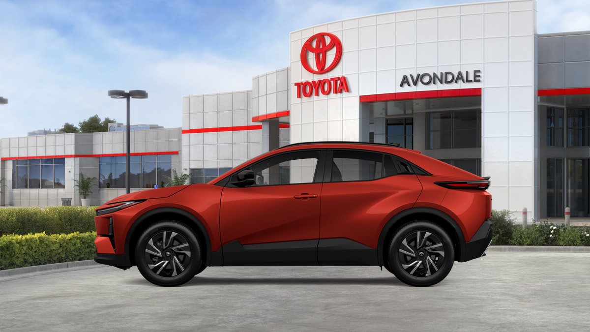 New 2026 Toyota C-HR AWD/4WD image 4